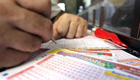 V italské loterii se hraje o rekordní sumu.
